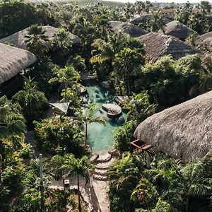 4* Station touristique Kontiki